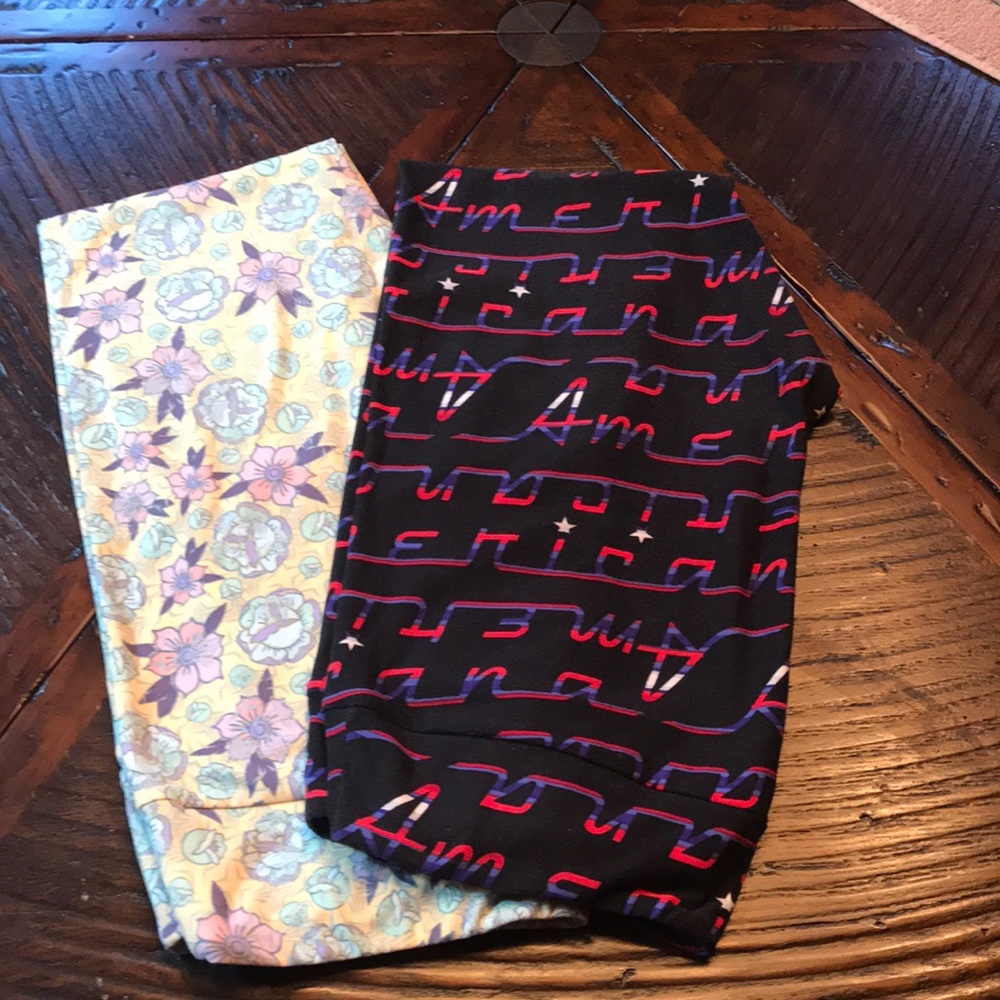 Lot of two pair LuLaRoe Leggings TC